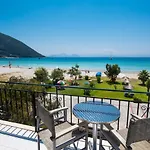 Hotel Surf Vassiliki