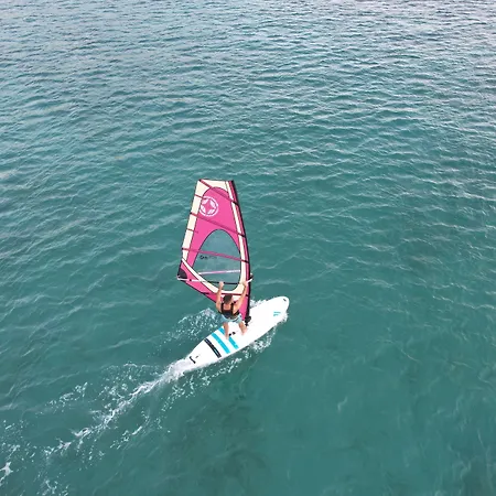 Surf 2* Vasiliki (Lefkada)